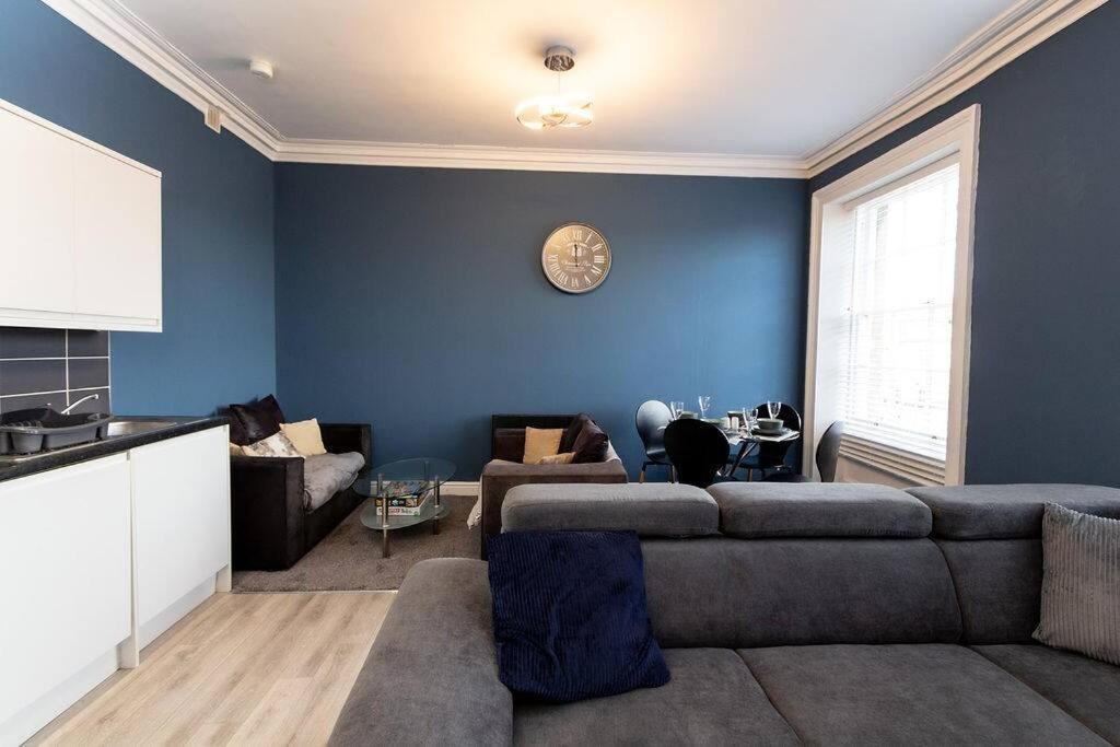 Lavish 2Bed Apartment In The Heart Of Birkenhead Extérieur photo