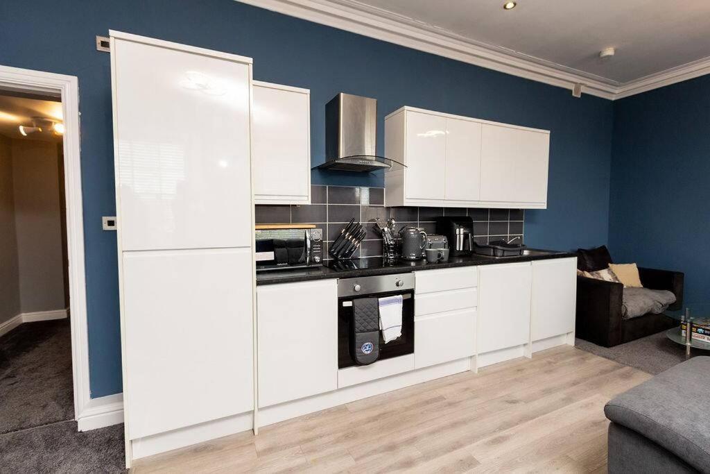 Lavish 2Bed Apartment In The Heart Of Birkenhead Extérieur photo